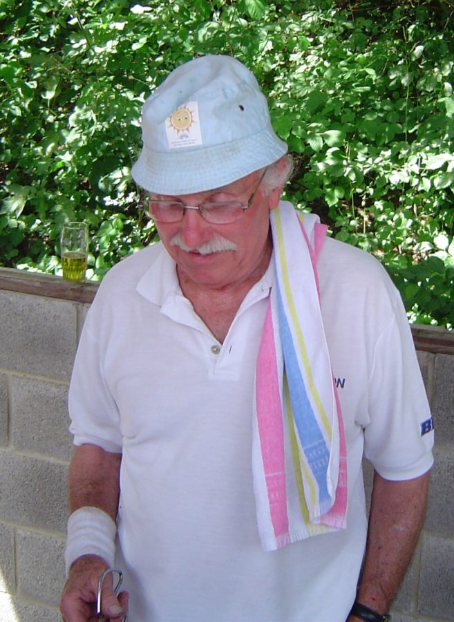 Lâattribut alt de cette image est vide, son nom de fichier est G-Neuville-657x900.jpg.